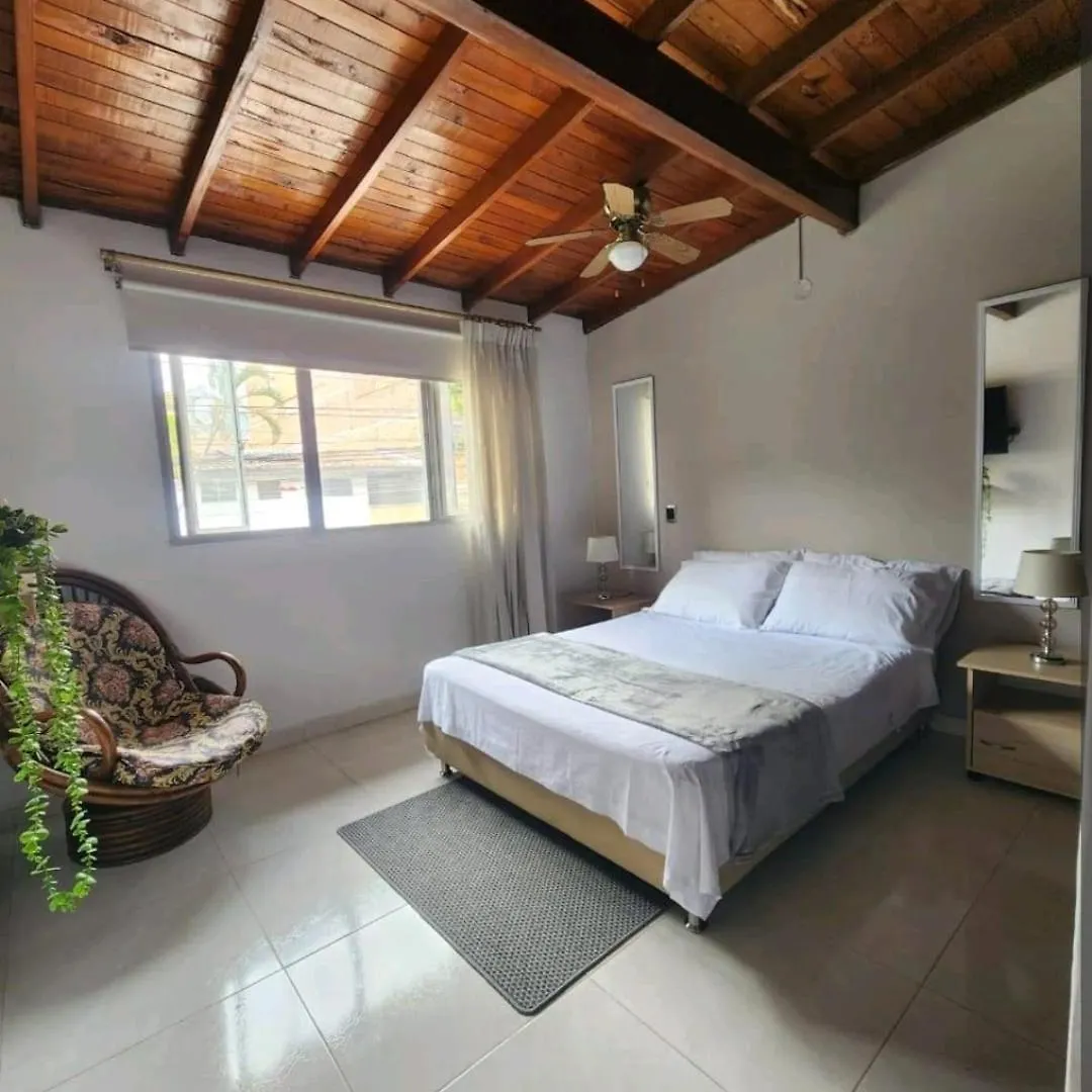 Apartamento Comodo, Iluminado, Cerca Al Estadio Y La Estacion Del Metro Medellín