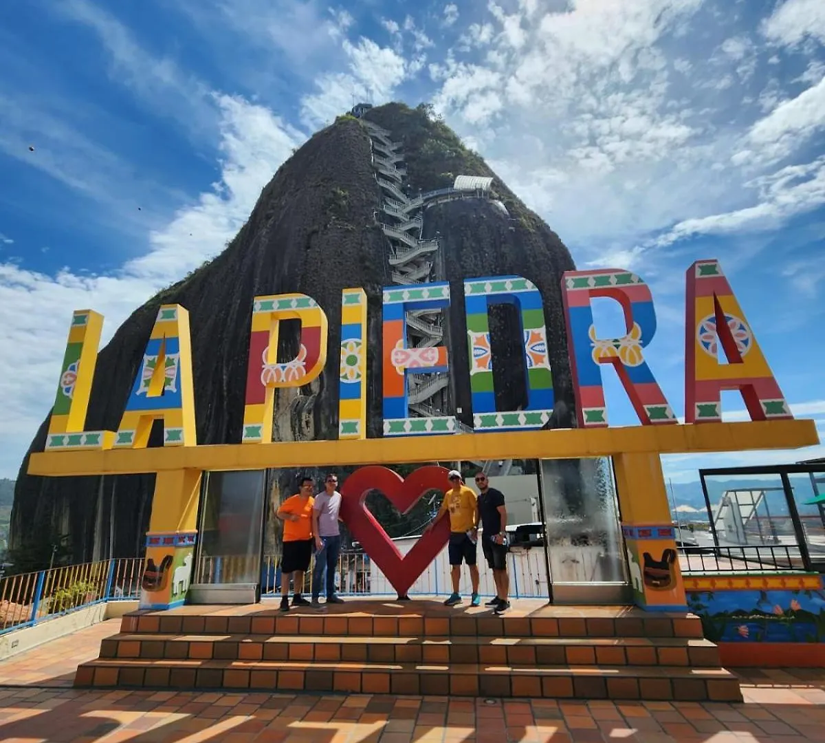 Apartmán Apartamento Comodo, Iluminado, Cerca Al Estadio Y La Estacion Del Metro Medellín