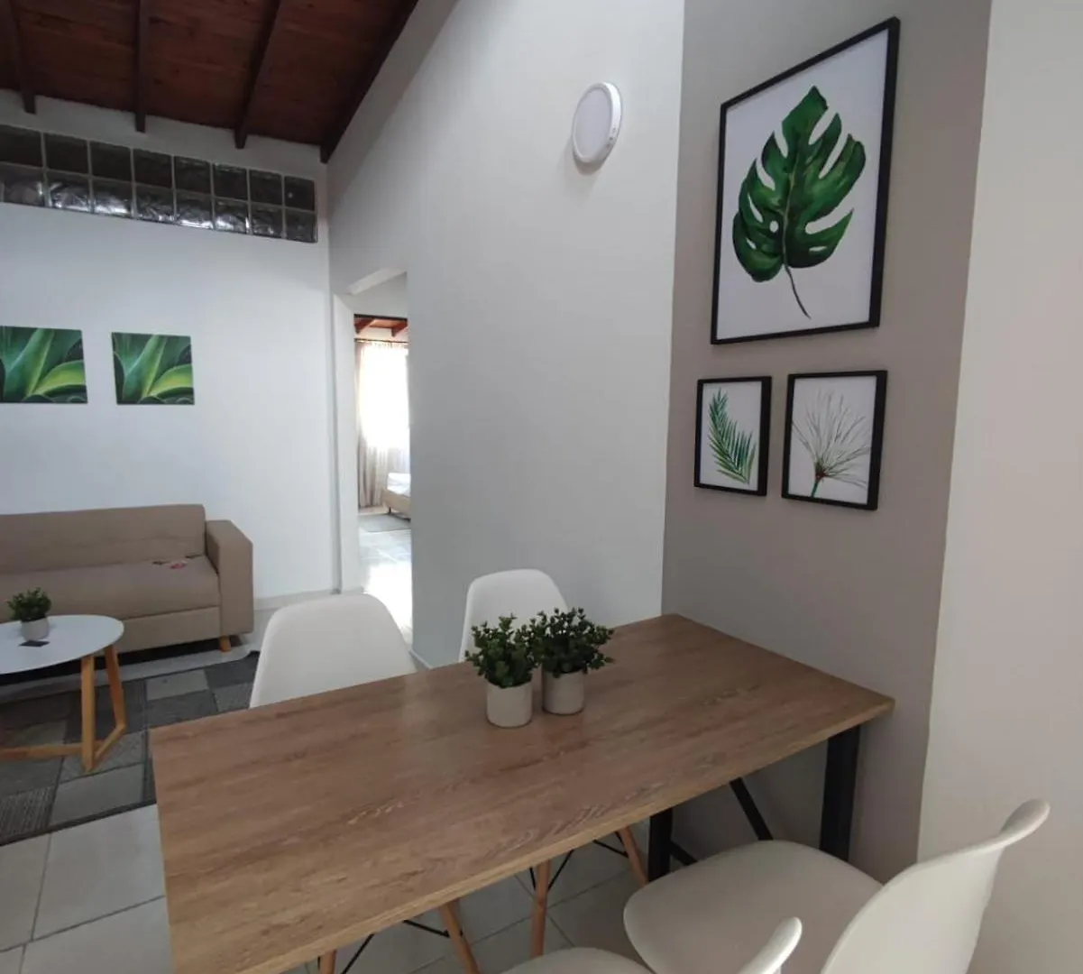 Apartamento Comodo, Iluminado, Cerca Al Estadio Y La Estacion Del Metro Medellín 0*,  Kolumbie